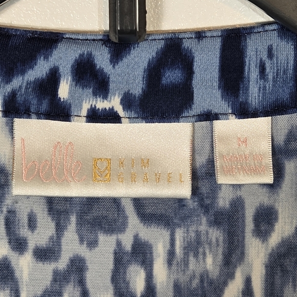 Belle Kim Gravel Blue Stretch Long Sleeve Animal Print Top Size Medium - Picture 3 of 11